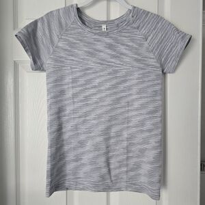 Athleta Space Dye T shirt size Medium